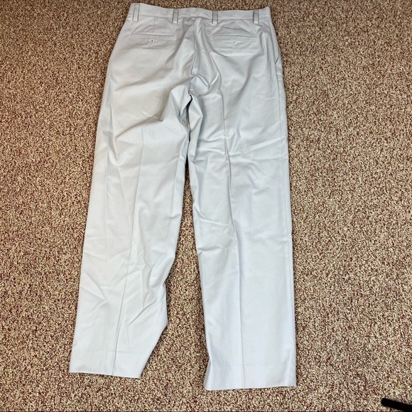 Dockers Easy Khaki Pants 33x32 - Picture 4 of 6